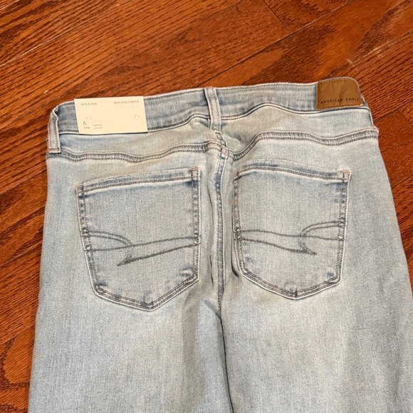 American eagle next level stretch Light Blue Distressed Women Jeans NWT - Picture 7 of 8